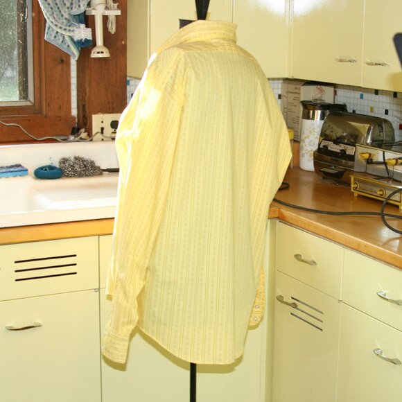 Vintage Matt Andrews Men's Dress Button Up Shirt - Picture 3 of 6